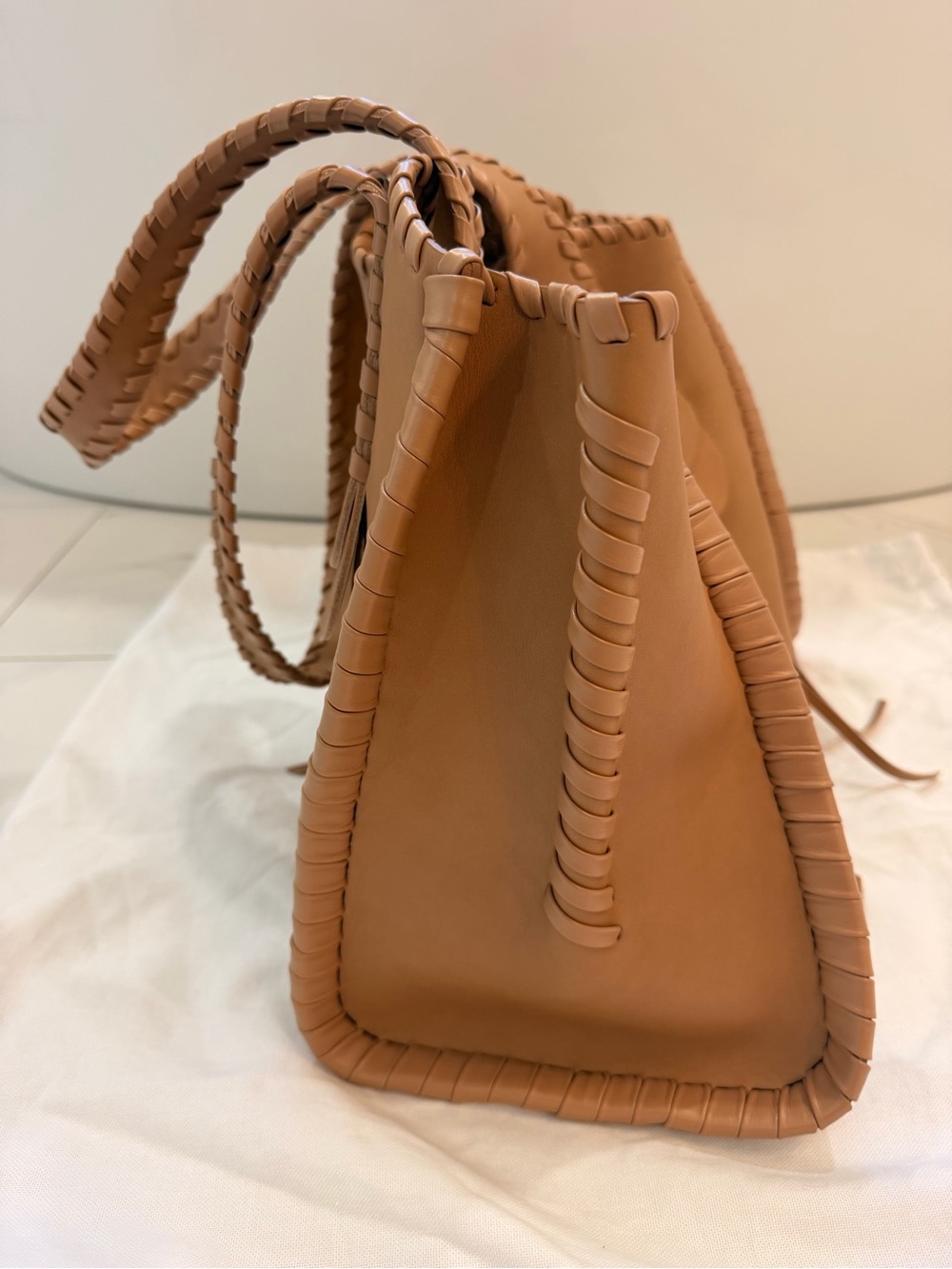 Chloé Mony Medium Light Tan Leather Tote - Picture 5 of 16